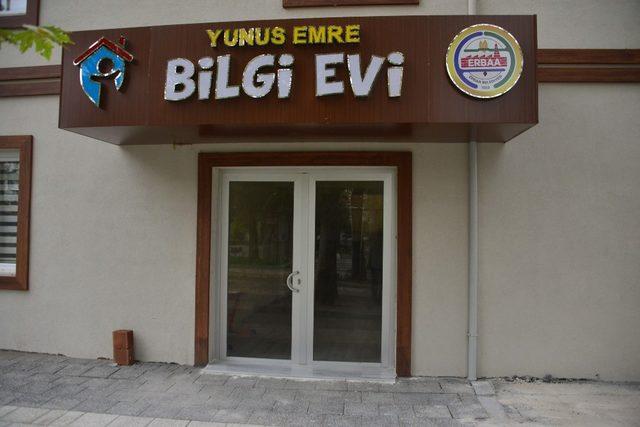 Yunus Emre Bilgi evi açılış için gün sayıyor