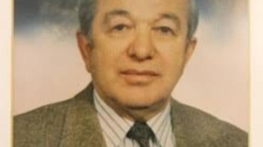 Abant İzzet Baysal &Uuml;niversitesi kurucu rekt&ouml;r&uuml; vefat etti