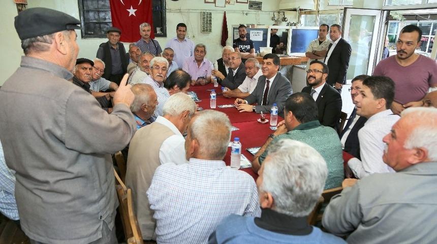 Fadıloğlu, mahalle sakinleriyle buluştu