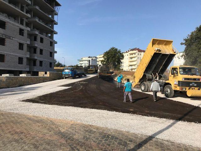 Alanya Belediyesi mahallelerde çalışmalarını sürdürüyor