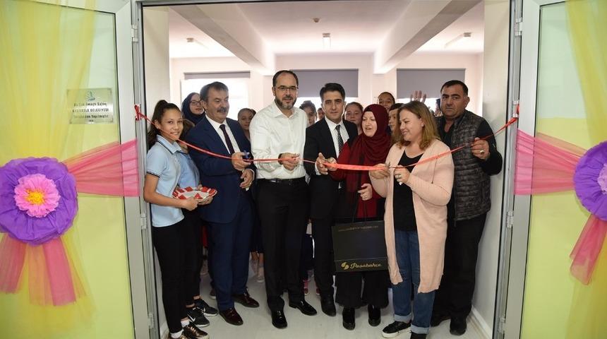 Başkan Ayaz&rsquo;dan okullara tam destek