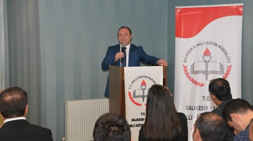 Dönüşüm eğitimden başlıyor: “Blockchaın” projesi tanıtıldı