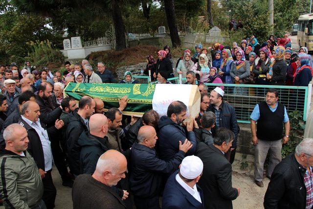 Kalp krizinden ölen kameraman Ercan Akbıyık, gözyaşlarıyla uğurlandı