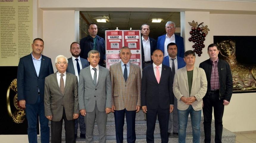 Salihli&rsquo;den indirim kampanyasına b&uuml;y&uuml;k destek