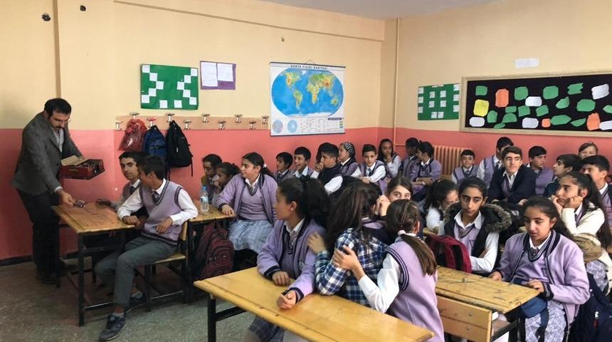 Hakkari&rsquo;de &ldquo;D&uuml;nya Gıda G&uuml;n&uuml;&rdquo; etkinlikleri