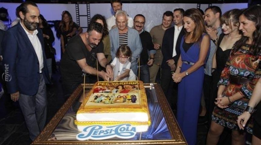 Cem Yılmaz'ın Canı Dans&ouml;z İzlemek İstedi!