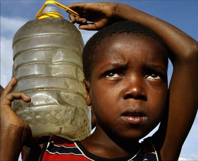 Zenginlerin Asla Yaşayamayacağı 15 Fakir &Uuml;lke! 1