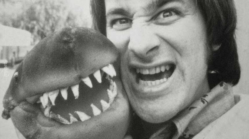 Hitchcock, Warhol, Presley, Morrison Ve Daha Pek &Ccedil;ok &Ouml;l&uuml;ms&uuml;z&uuml;n Efsane Siyah Beyaz Kareleri!