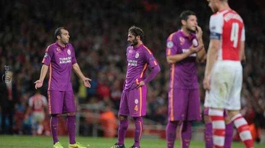Galatasaray, Deplasmanda Arsenal'a 4-1 Mağlup Oldu! Twitter Yıkıldı.