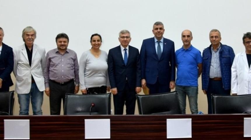 Farklı kuşaklardan mezunlar öğrencilerle buluşuyor