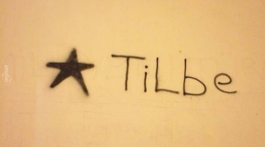 ''Duvarlar Kitap Yazmayanlar İ&ccedil;indir'' Diyen Hareket Ve 48 Duvar Yazısı!