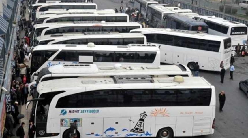 İstanbul'un Bu Noktasında Bug&uuml;n B&uuml;y&uuml;k İzdiham Var!