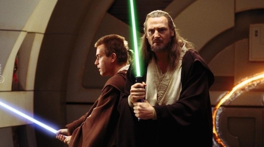 Jedi Akademisi'nde Işın Kılıcıyla D&ouml;v&uuml;şmeyi &Ouml;ğreniyorlar