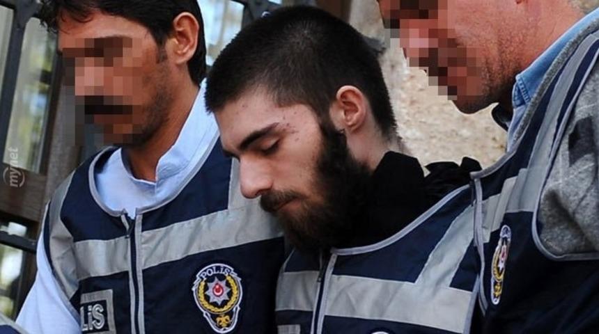 Cem Garipoğlu Cezaevinde İntihar Etti, Sosyal Medya İse Arkasından Bolca Beddua Etti