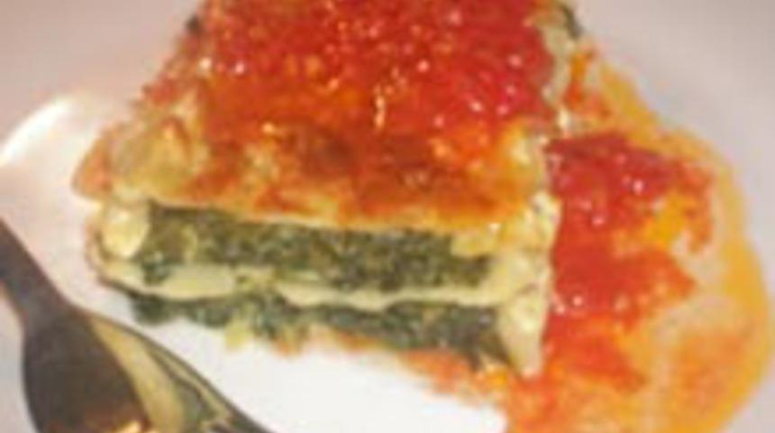 Domates Soslu Pazılı Lazanya