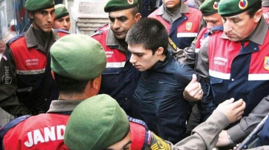 Cem Garipoğlu Öldü mü / Kaçırıldı mı? İşte Herkesin Konuştuğu Komplo Teorileri!