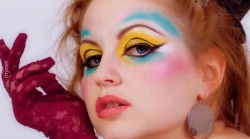 R&uuml;yanıza Girse Korkudan Kelime-i Şahadet Getireceğiniz 13 Makyaj Modeli