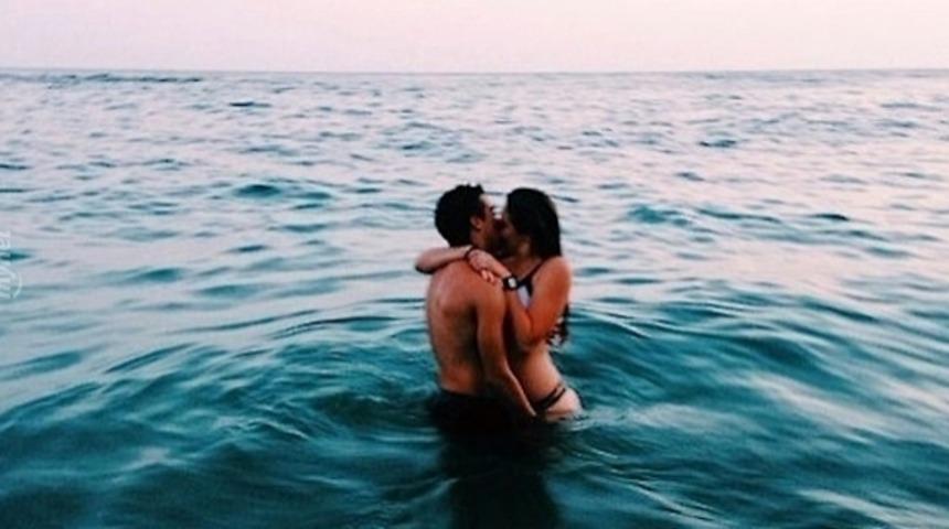 Denizde Sevişen &Ccedil;ifti Ancak Doktor Ayırabildi!