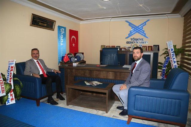 Seçen, TÜGVA Nevşehir temsilcisi Alkan’ı ziyaret etti