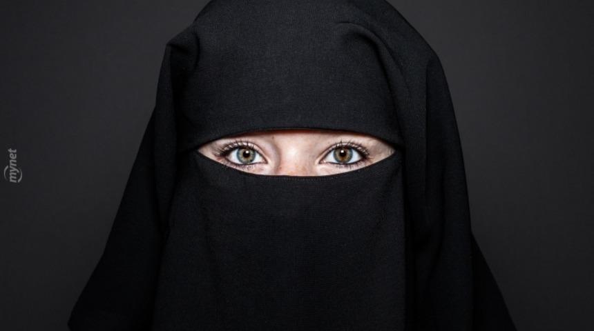 Fransa'da Pe&ccedil;eli Kadını Opera'dan Kovdular