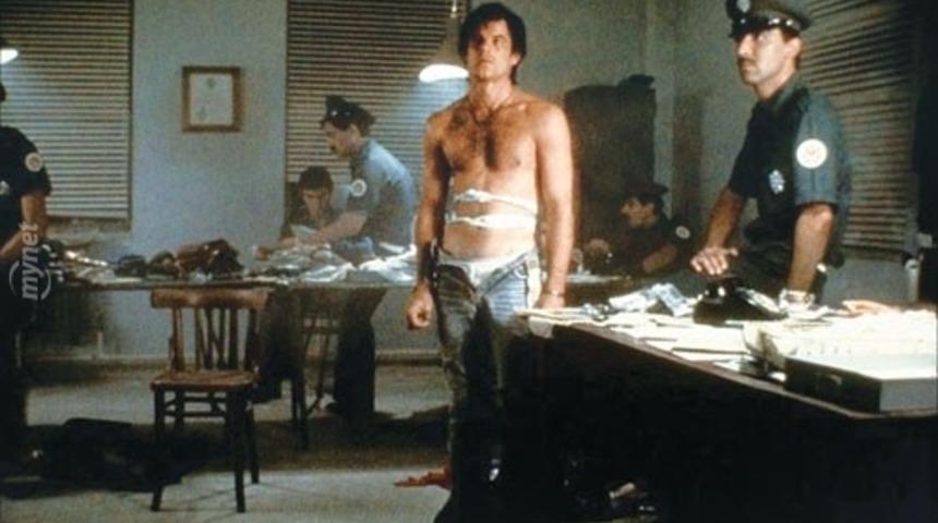 'Gece Yarısı Ekspresi'nin Kahramanı', New York&rsquo;a T&uuml;rk Bayrağı &Ccedil;ekecek