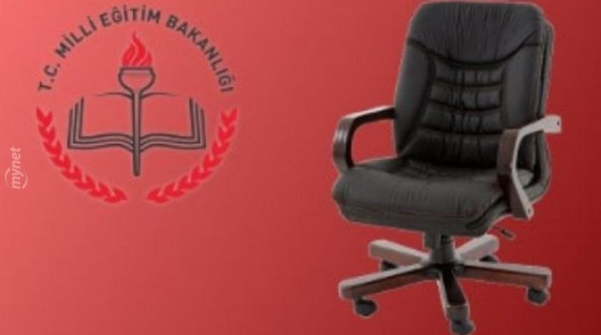 M&uuml;d&uuml;rl&uuml;k Sınavını Denemek İ&ccedil;in Hepsini Yanlış Cevapladı 65 Puan Aldı!