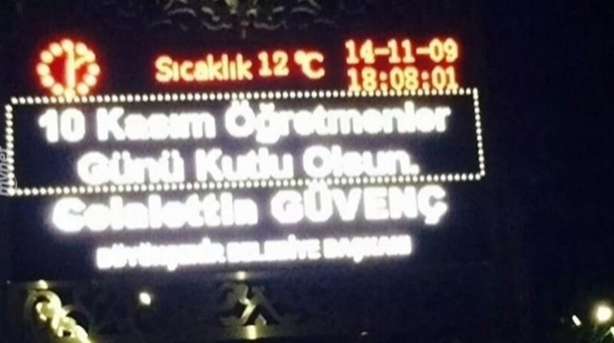 Belediye Başkanı 10 Kasım Gafı İle Yeniden Sahnede!