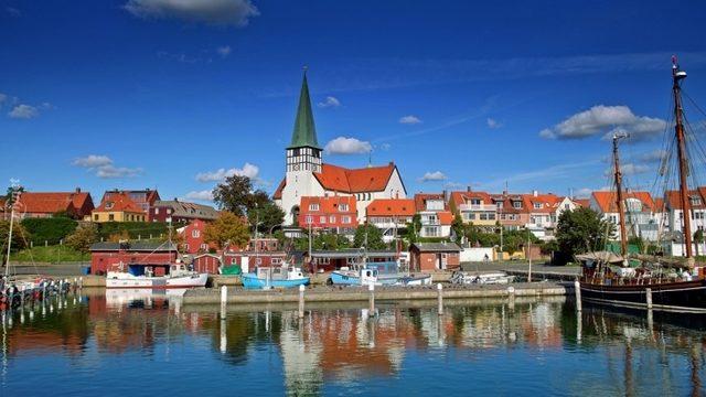 Dünyanın En Barışçıl Ortama Sahip 9 Ülkesi