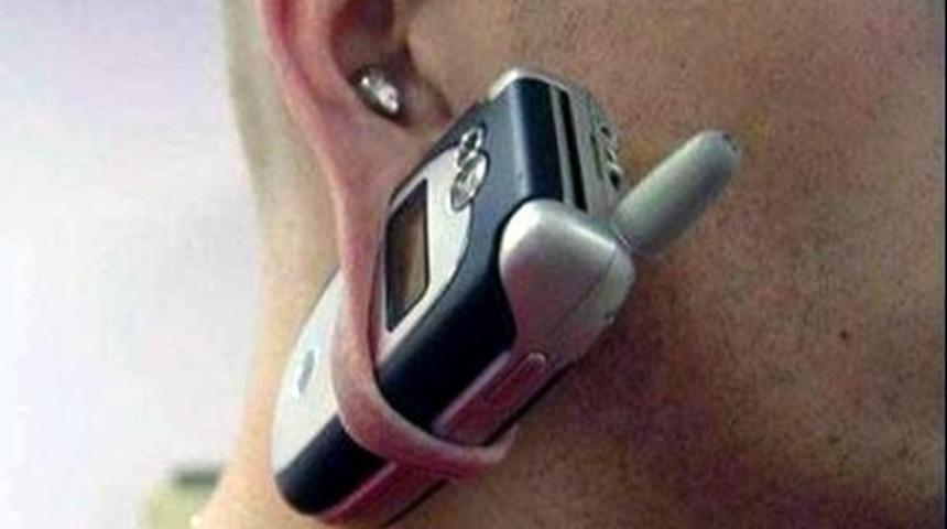 Olmasaydı Da Olurdu Dedirten En Saçma Küpeler