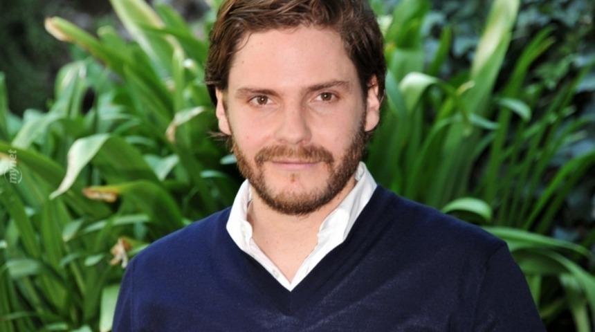 Captain America 3'&uuml;n Kadrosuna Yeni Bir İsim Katıldı!