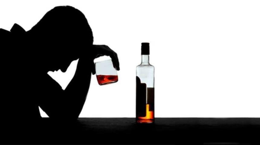 Yok Artık! Fazla Alkol Alınca Yanlışlıkla Felçli Annesiyle İlişkiye Girdi. 