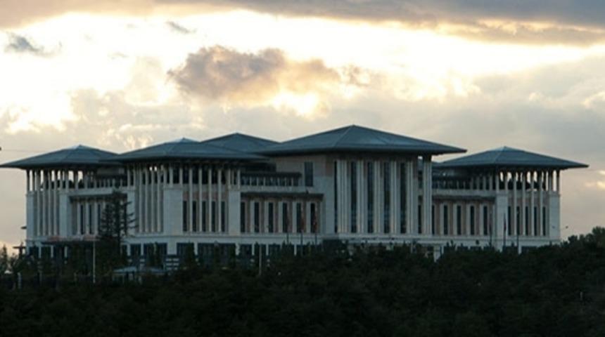 Ak Saray'da Bin Değil 2 Bin Oda Var