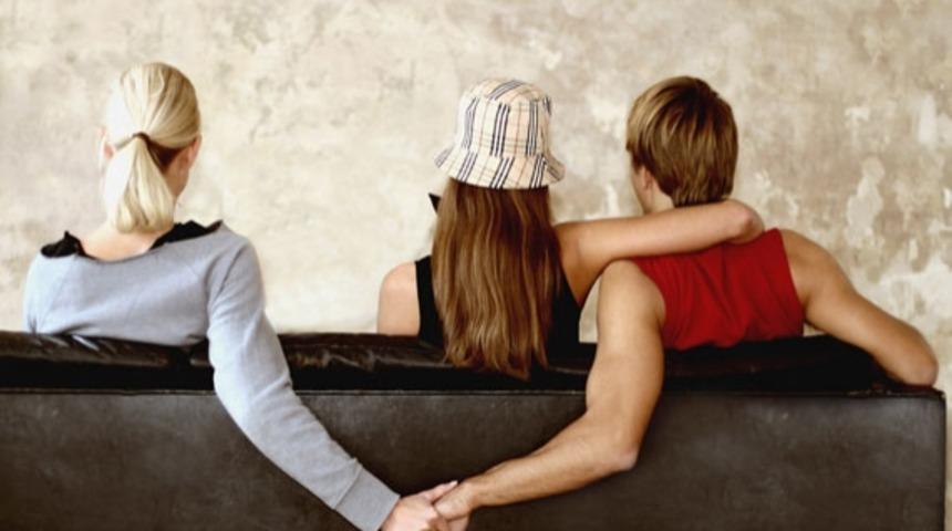 Tek Eşlilik Kavramının 4 Ciddi Kusru