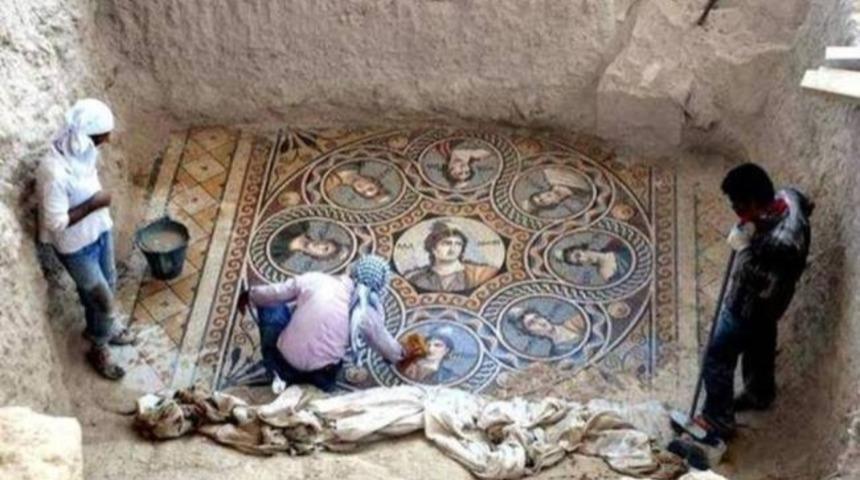 Zeugma Şehri'nin Mozaiklerine Bir de Sakin Kafayla Bakalım 