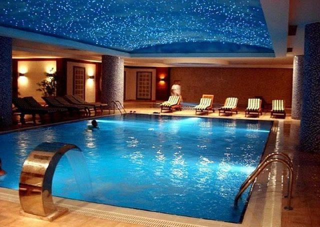 Jakuziler, Buhar Odaları, Hamamlar. Ak Saray Hakkında Bilmediğiniz 13 Ger&ccedil;ek! 2