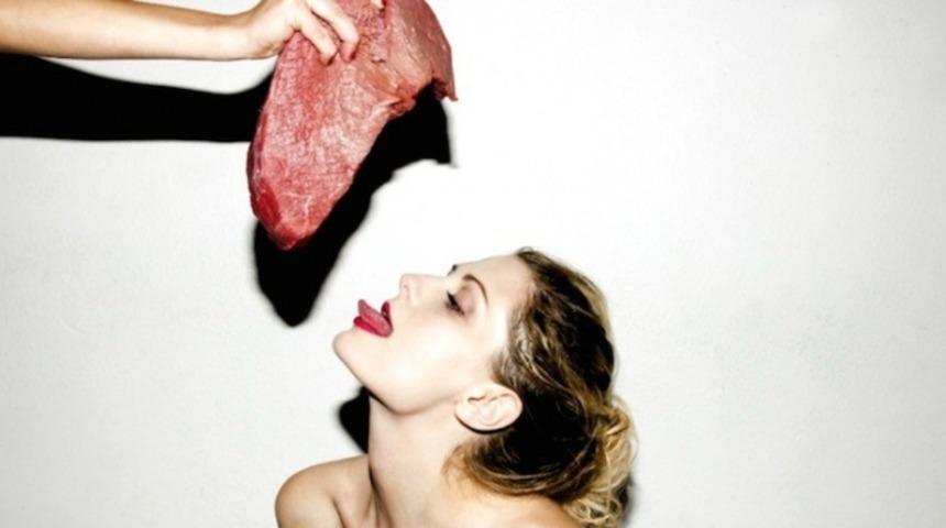 Vejeteryan Kalmak M&uuml;mk&uuml;n Değil mi?