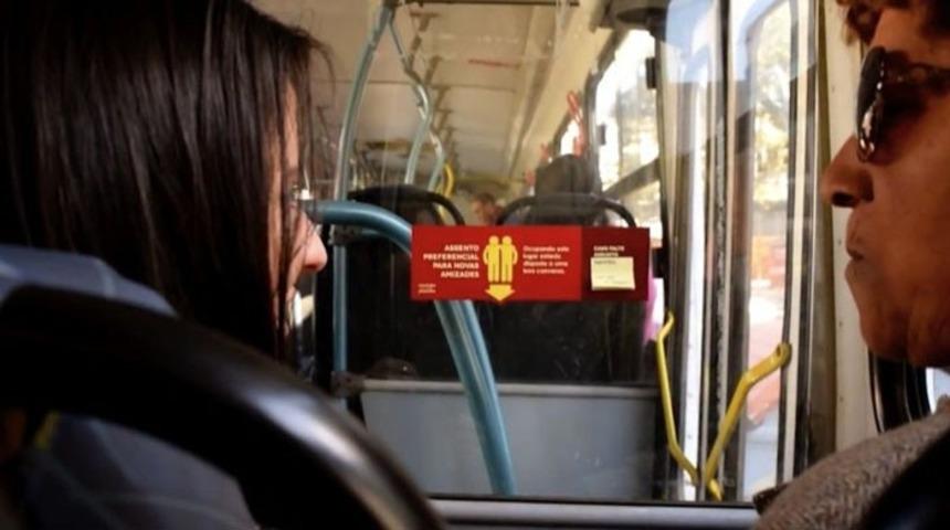 Brezilya'da K&uuml;&ccedil;&uuml;k Bir Deney: &Ouml;zel Muhabbet Koltuğu