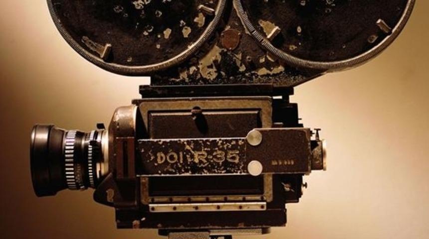 Film Sekt&ouml;r&uuml;nde &Ccedil;alışmanın Zorlukları