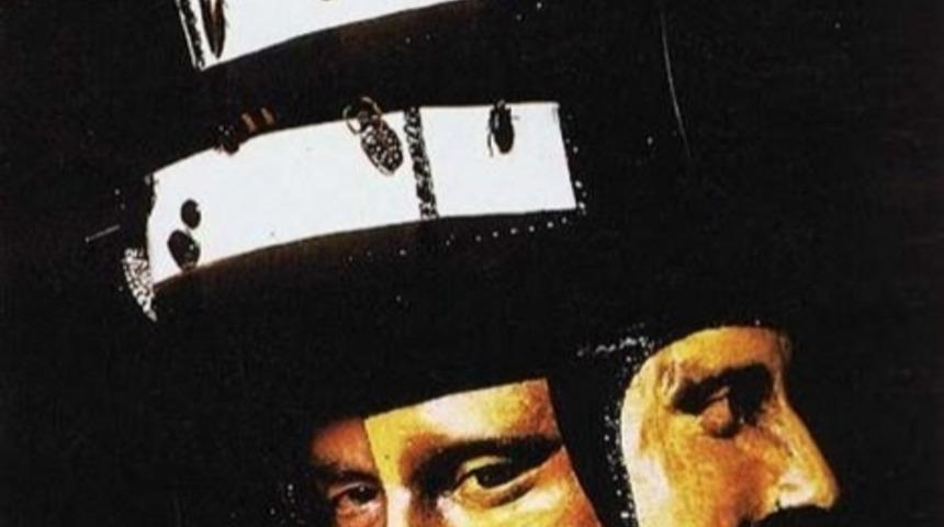 İlluminati'nin 1972'de Ger&ccedil;ekleştirdiği Partinin T&uuml;yler &Uuml;rpertici Fotoğrafları