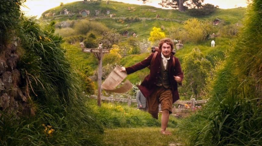 Hobbit Filmlerini Tek Hikayede Toplayan Garip Hayran