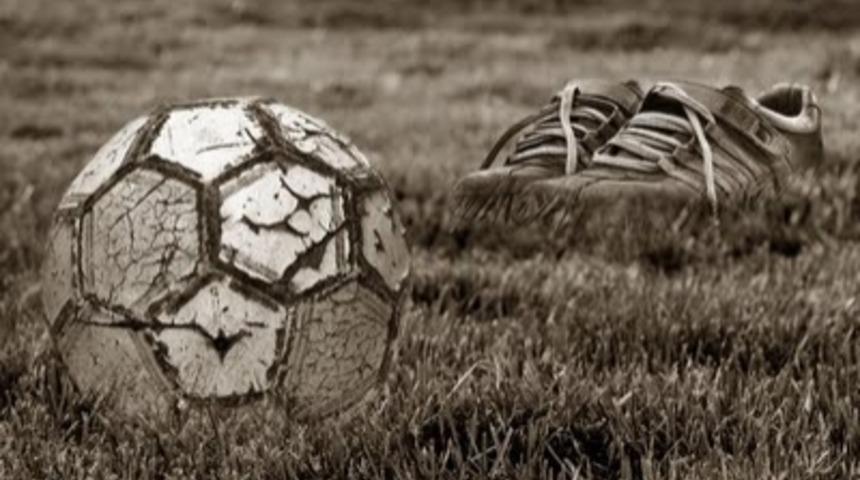 Sadece Sokakta Top Oynayanların Bileceği Mahalle Futbolu Kuralları