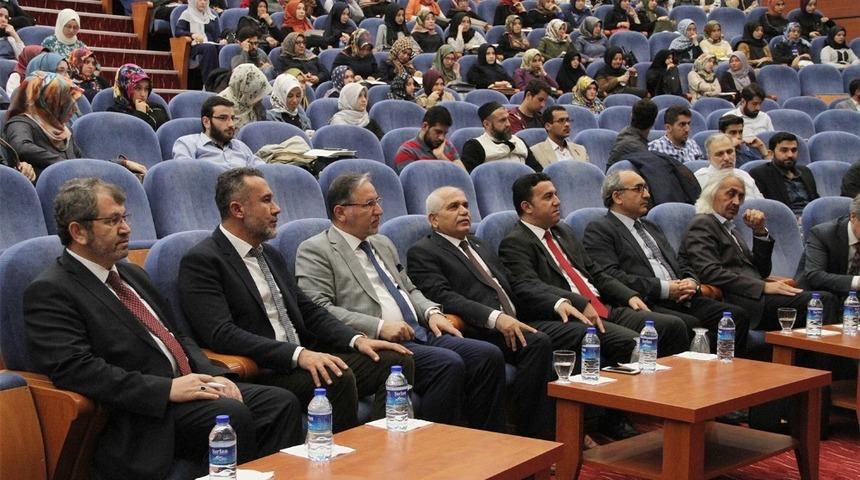 PA&Uuml;&rsquo;de ilahiyat &ouml;ğrencileri i&ccedil;in vizyon programı d&uuml;zenlendi