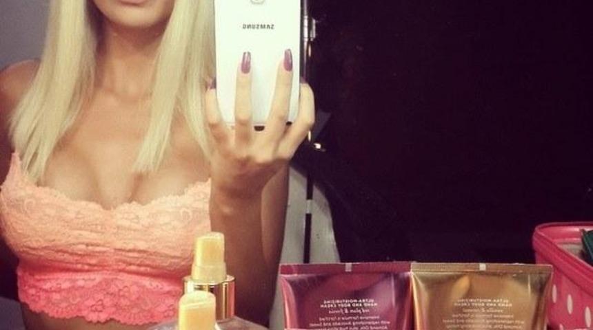 Bu Tarz Benim'in Ayşenur Balcı'sının Bal Gibi Seksi Olduğunu Kanıtlayan 12 Fotoğraf