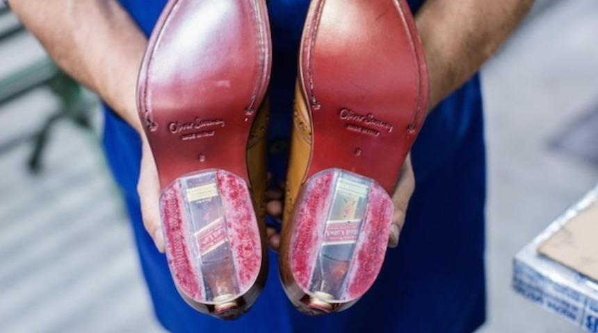 Viskisini Yanından Hi&ccedil; Ayırmak İstemeyenlere &Ouml;zel Ayakkabı 