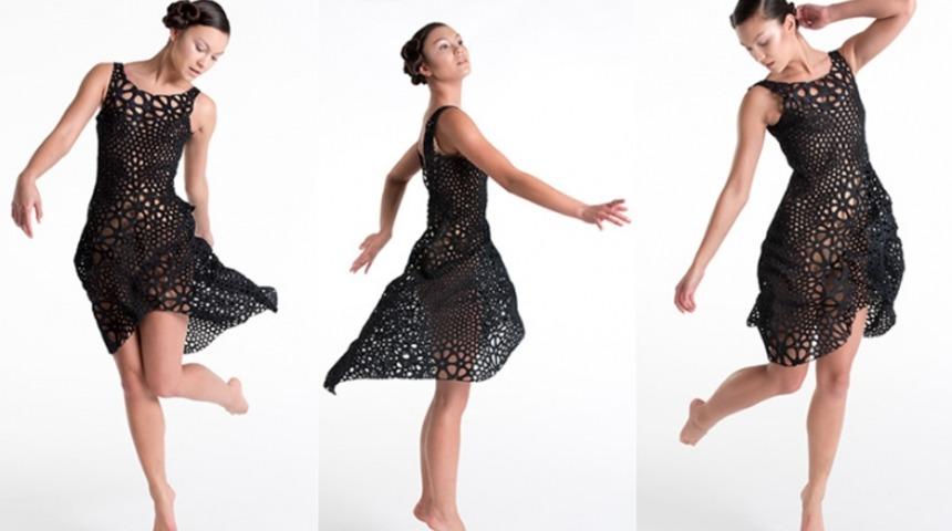 D&uuml;nyanın İlk 4D Elbisesi Tasarlandı Ama Hi&ccedil; de Kolay Olmadı!