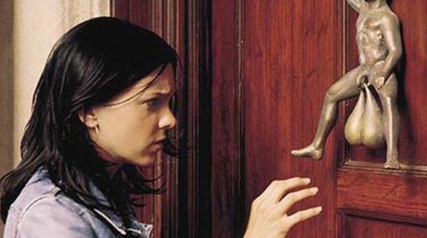 D&uuml;nyanın En Seksist 10 Kapı Tokmağı