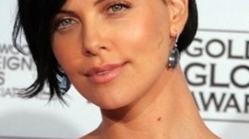 Esmersen G&uuml;zelsin Dedirtecek 10 &Uuml;nl&uuml;!