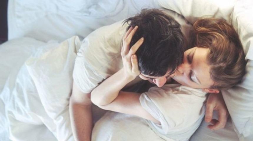 Asrın Sorusu: Eski Sevgilinizle Yatarsanız Başınıza Gelecekler