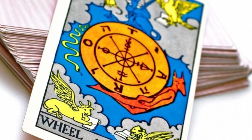 Tarot Nedir?