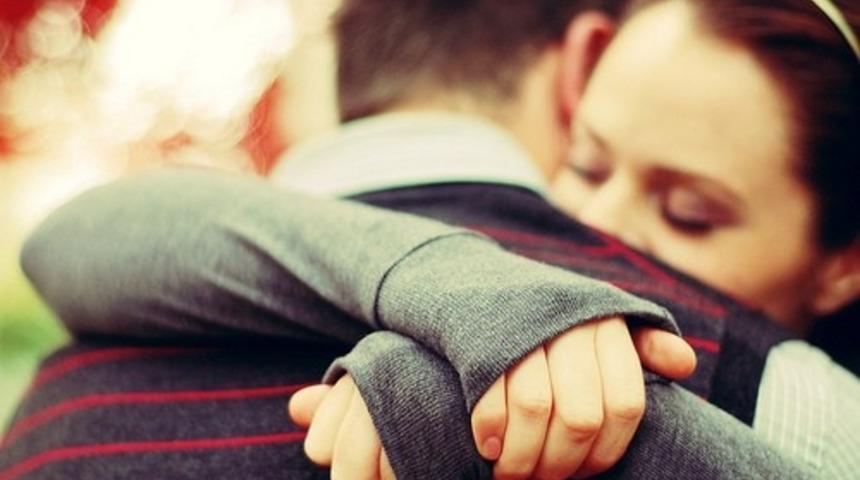 Kocanız Yapmanız Gereken Adamı Bulduğunuzun 9 İşareti